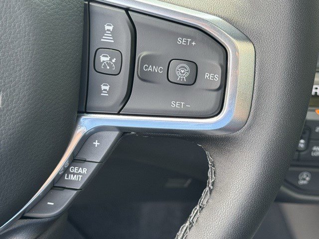 2026 Ram 1500 Laramie photo 16