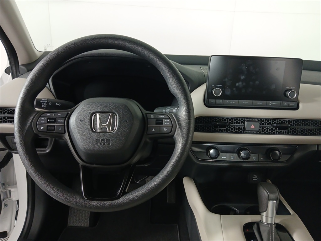 2025 Honda HR-V LX photo 8