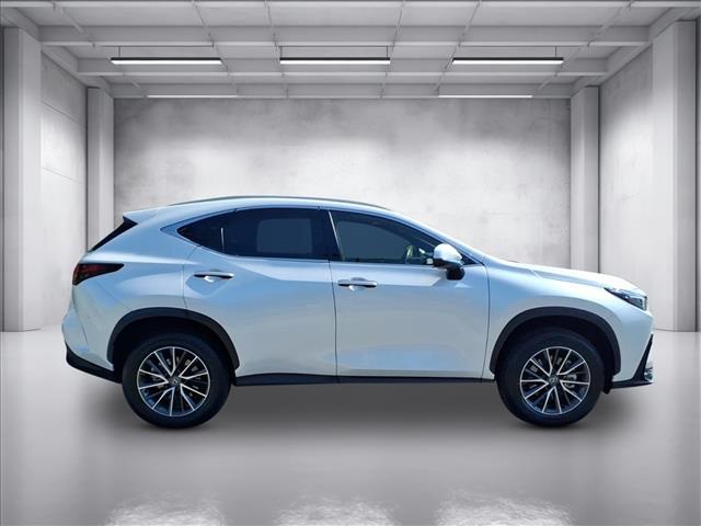 2024 Lexus NX 250 Premium photo 2