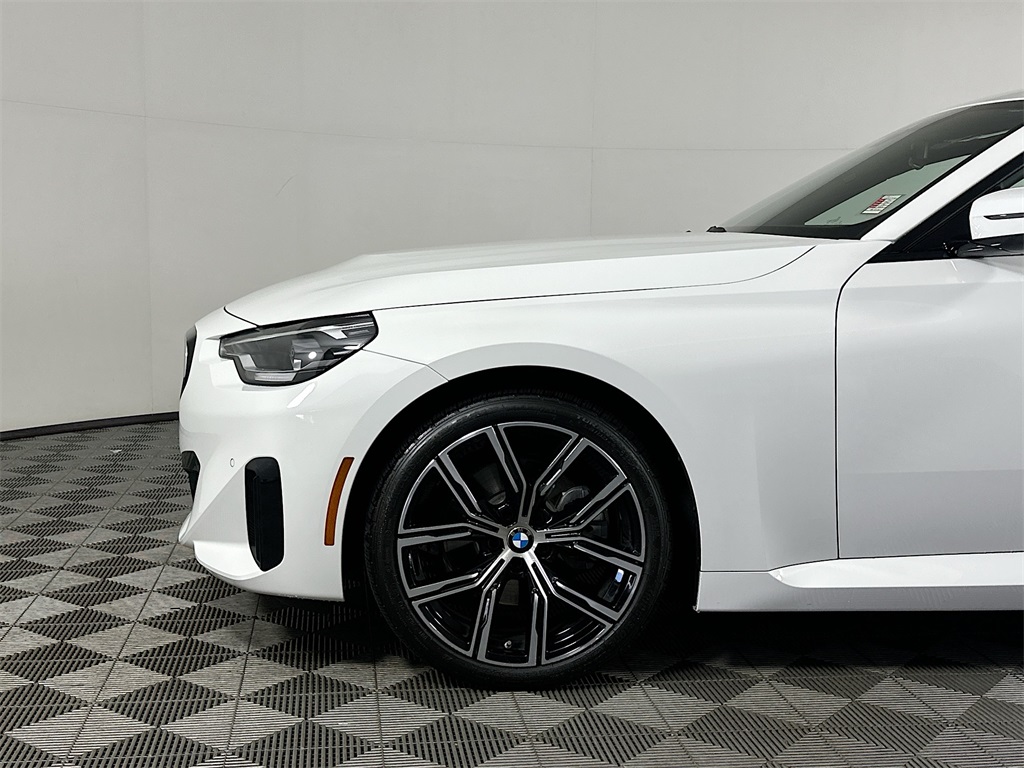 2024 Bmw 230i xDrive photo 9