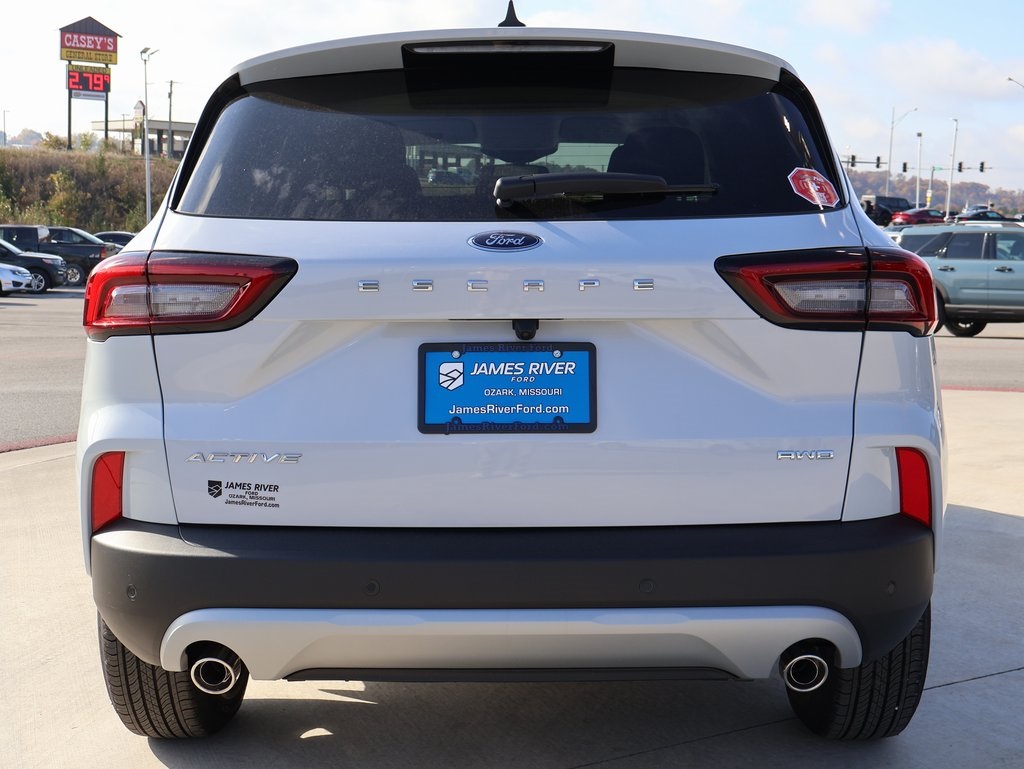 2026 Ford Escape Active photo 3