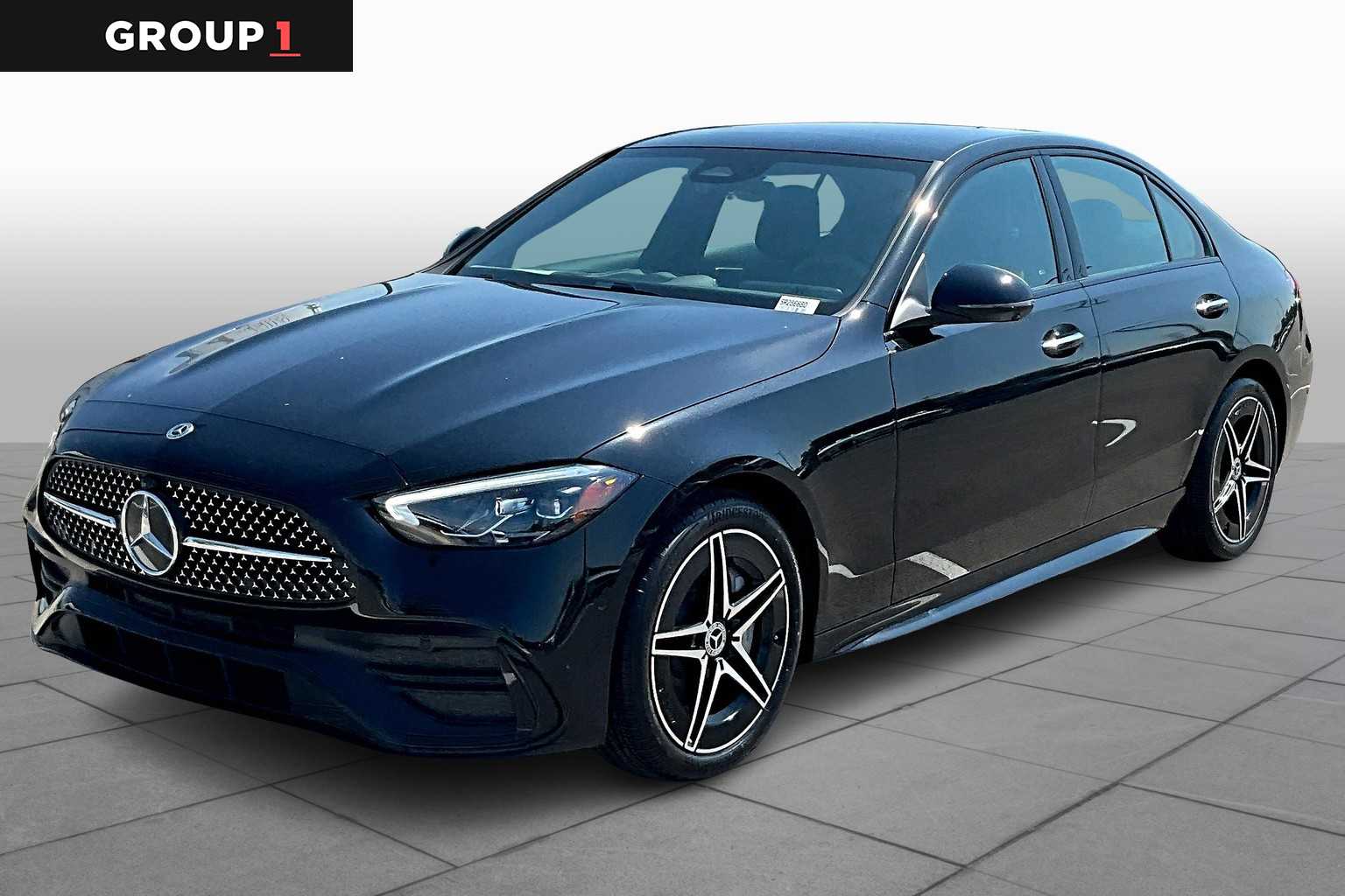 2025 Mercedes-Benz C-Class Sedan C 300's photo