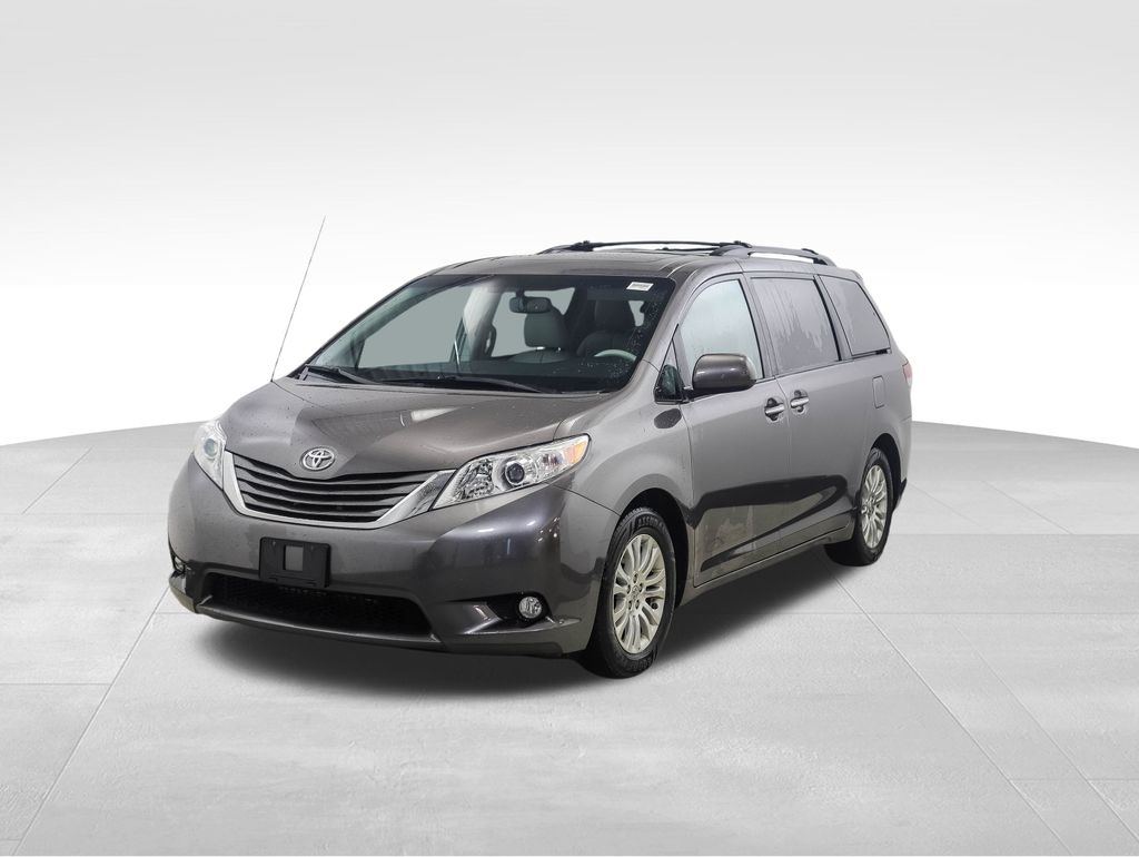 2014 Toyota Sienna XLE