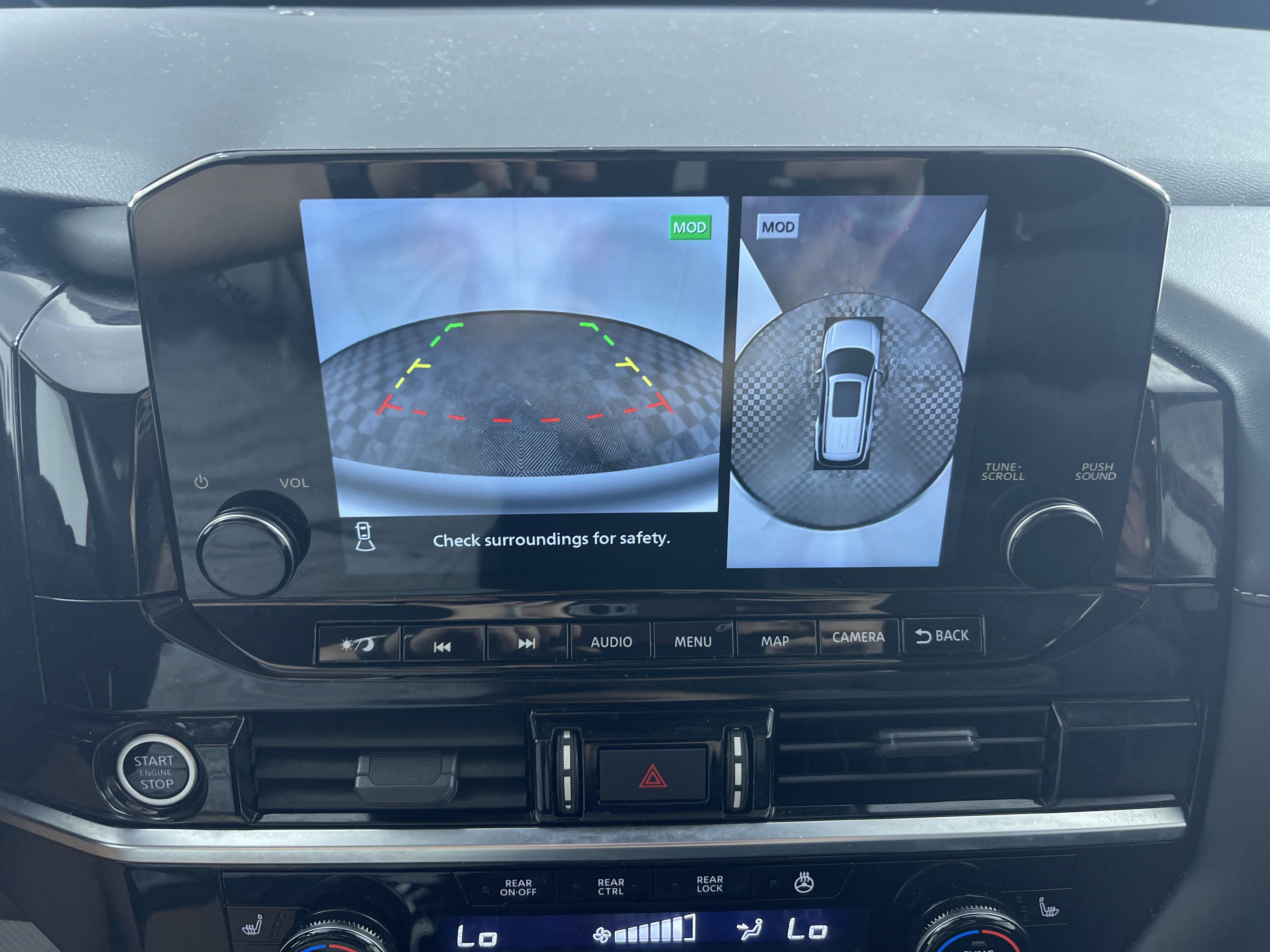 2023 Nissan Pathfinder SL photo 10