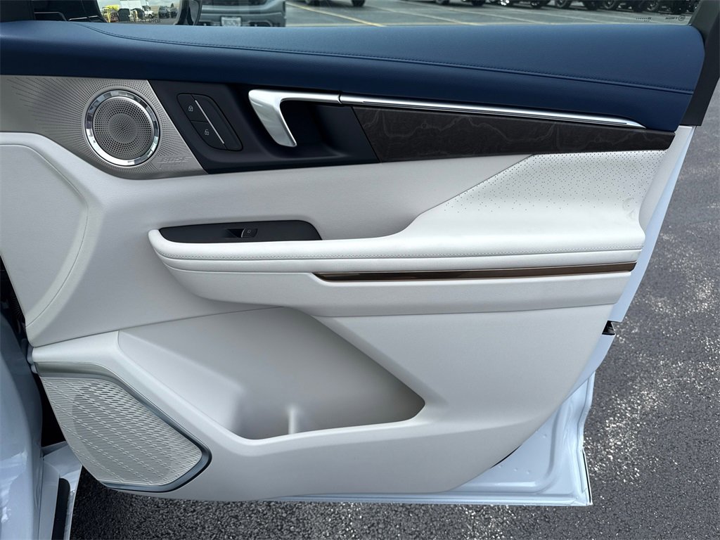 2026 Buick Enclave Avenir photo 37