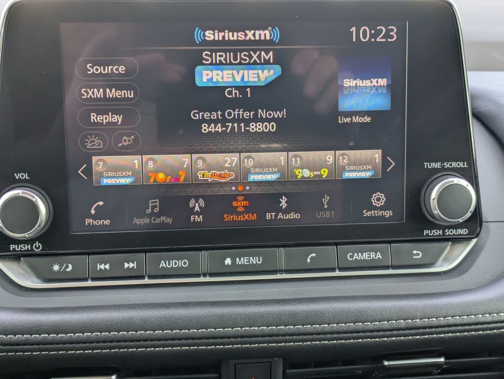 2023 Nissan Rogue SV photo 18