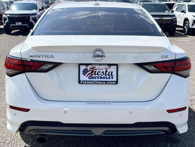 2023 Nissan Sentra SR photo 2