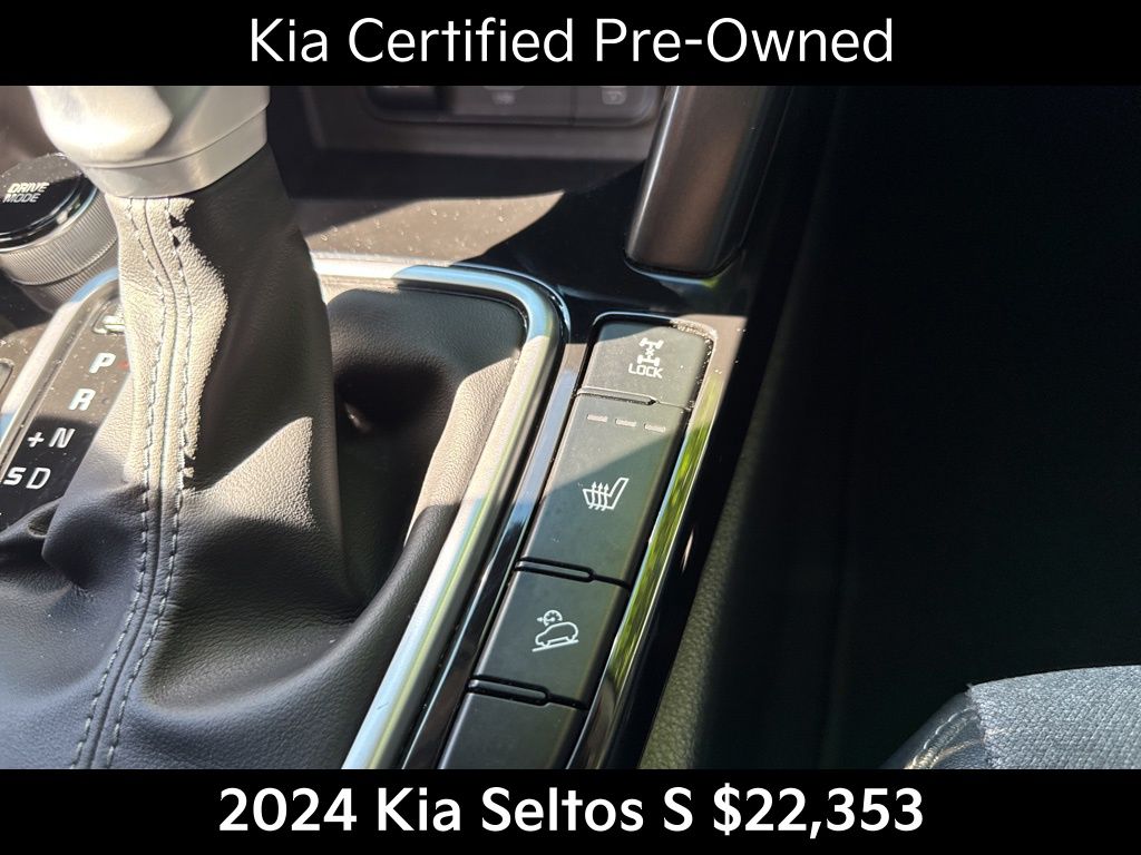 2024 Kia Seltos S photo 26