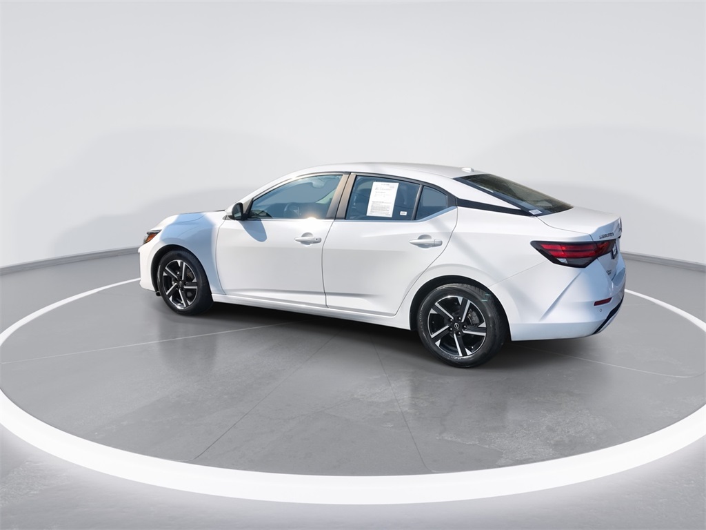 2024 Nissan Sentra SV photo 6