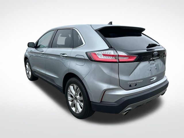 2024 Ford Edge Titanium photo 5