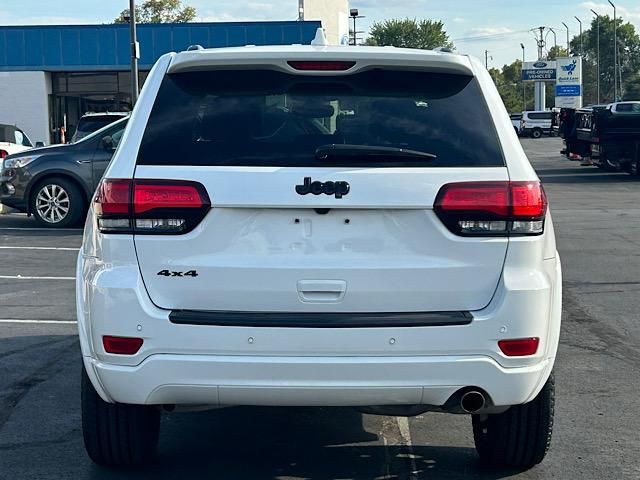 2022 Jeep Cherokee Laredo X photo 7