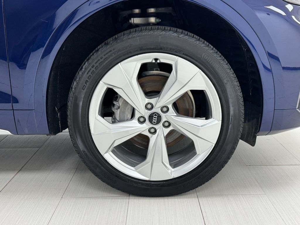 2021 Audi Q5 45 Premium Plus photo 40