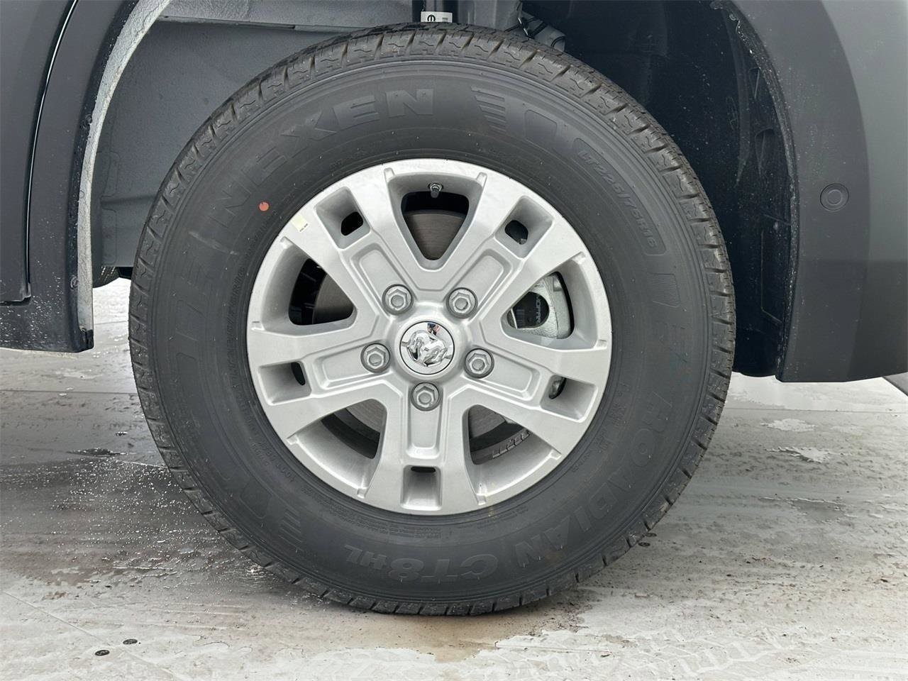 2024 Ram ProMaster 1500 SLT photo 27