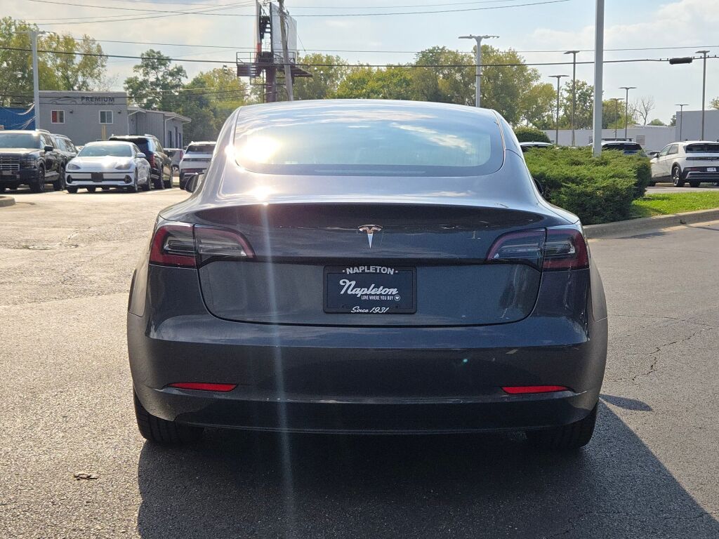 2020 Tesla Model 3 Standard Range Plus photo 13