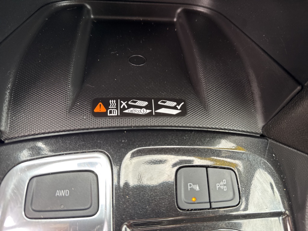 2023 Chevrolet Equinox Premier photo 38