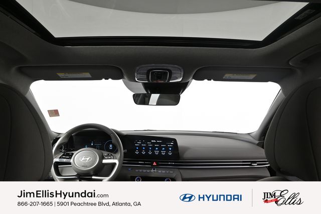 2024 Hyundai Elantra SEL Convenience photo 16