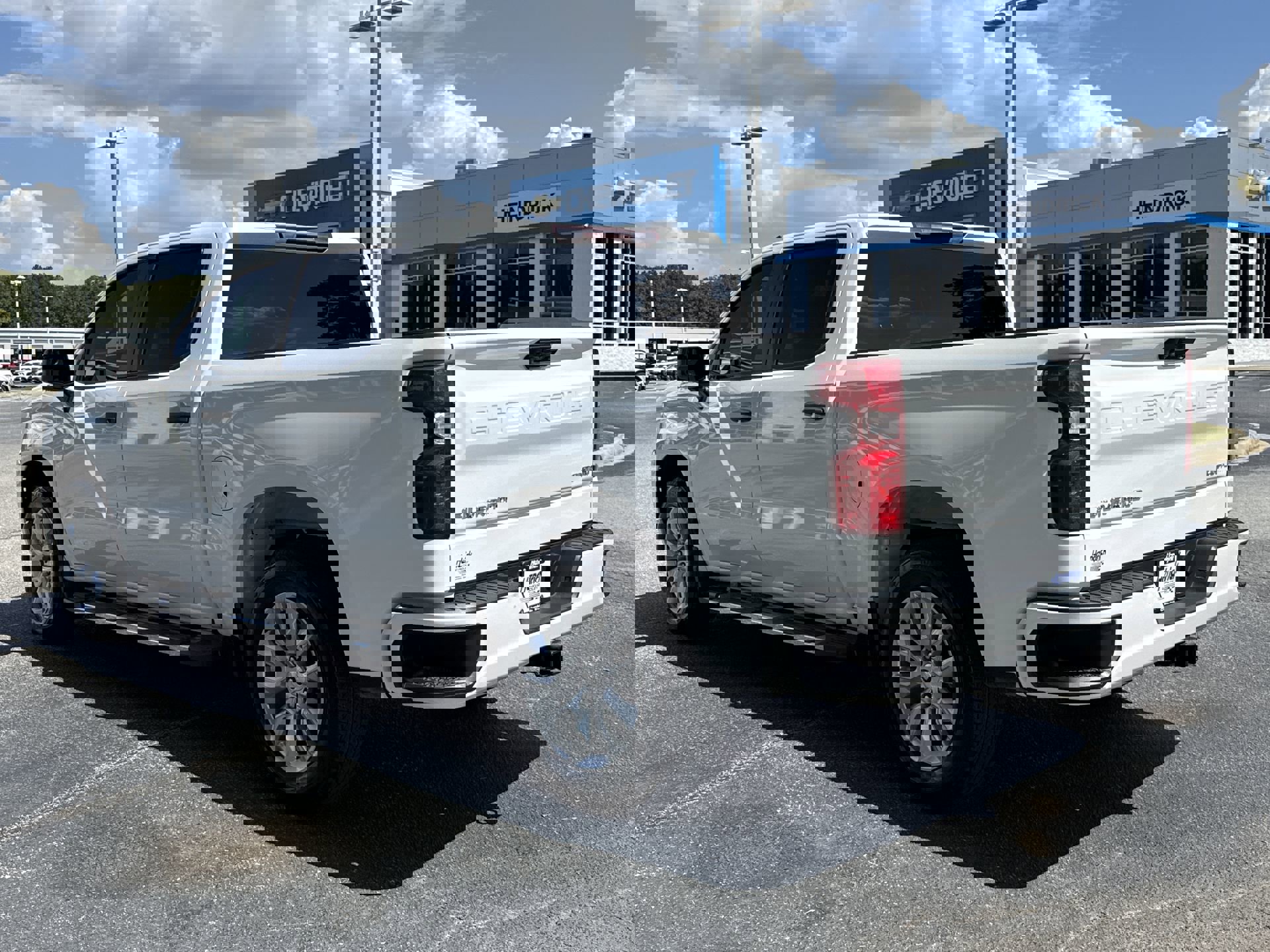 2023 Chevrolet Silverado 1500 Custom photo 6