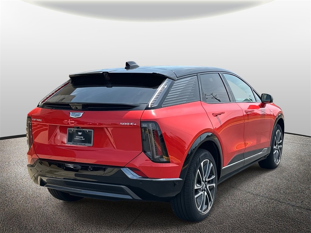 2025 Cadillac Optiq Sport photo 2