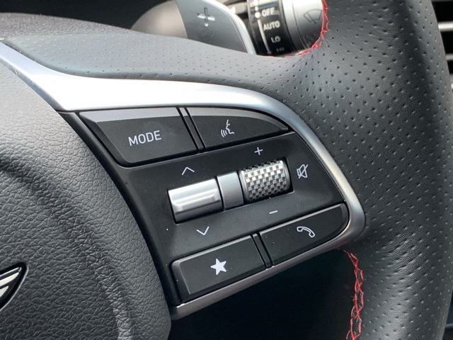 2025 Genesis G70 2.5T photo 24