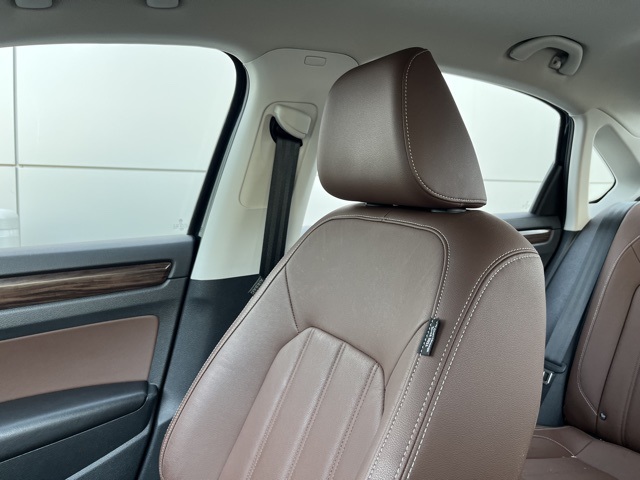 2022 Volkswagen Passat 2.0T Limited photo 40