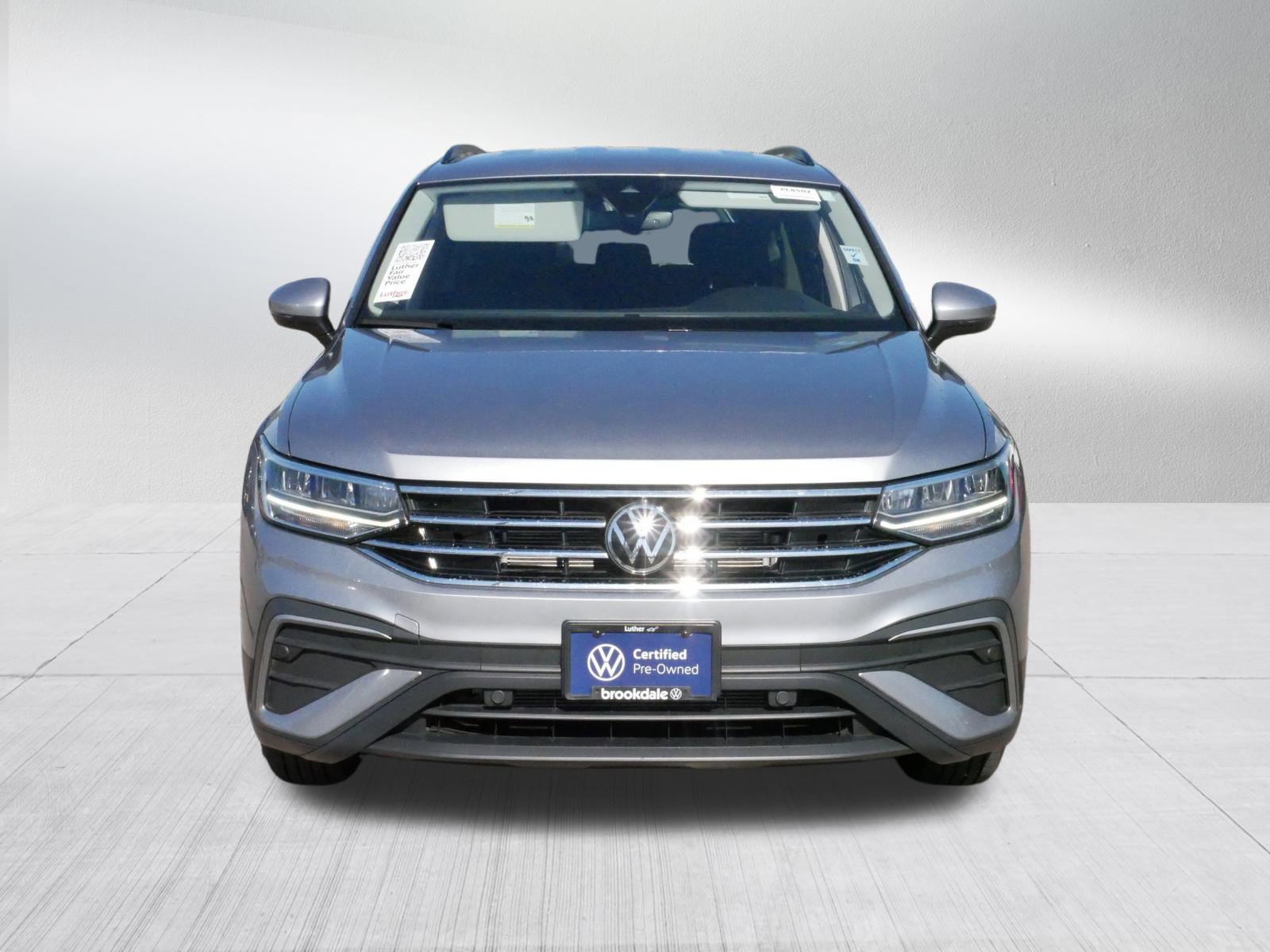 2024 Volkswagen Tiguan S photo 2