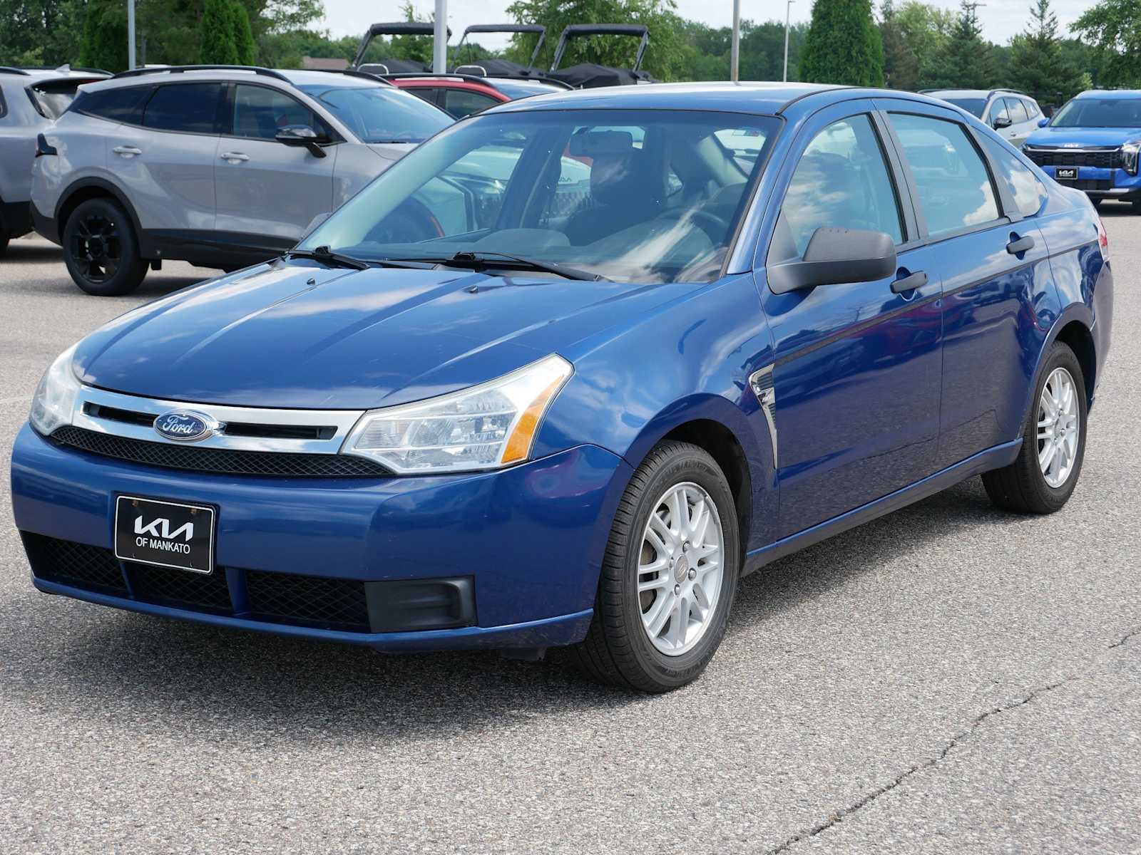 Used 2008 Ford Focus SE with VIN 1FAHP35NX8W267388 for sale in Mankato, Minnesota