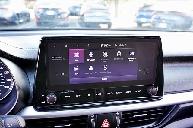 Used 2022 Gray Kia GT-Line image 23