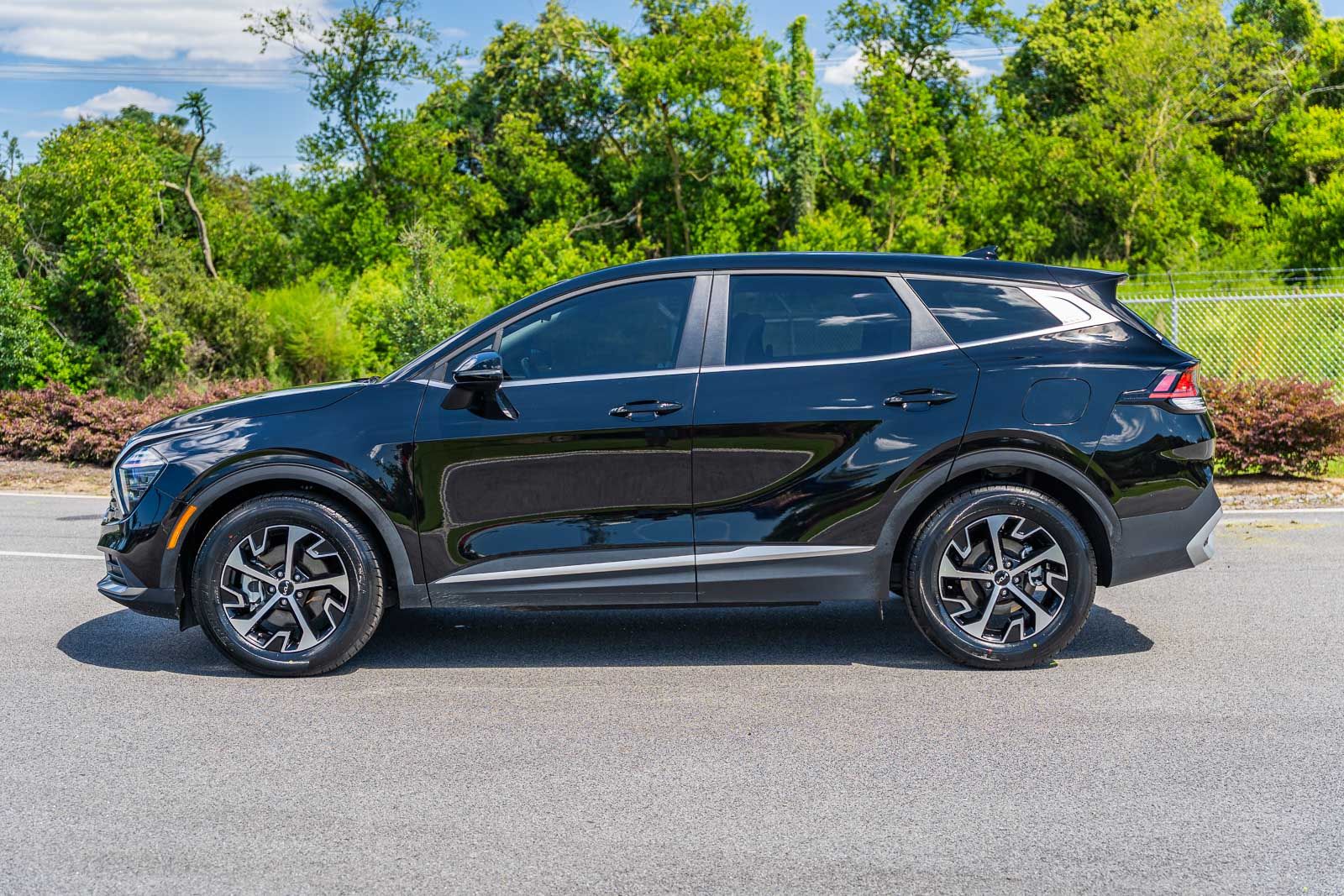 2024 Kia Sportage EX photo 4