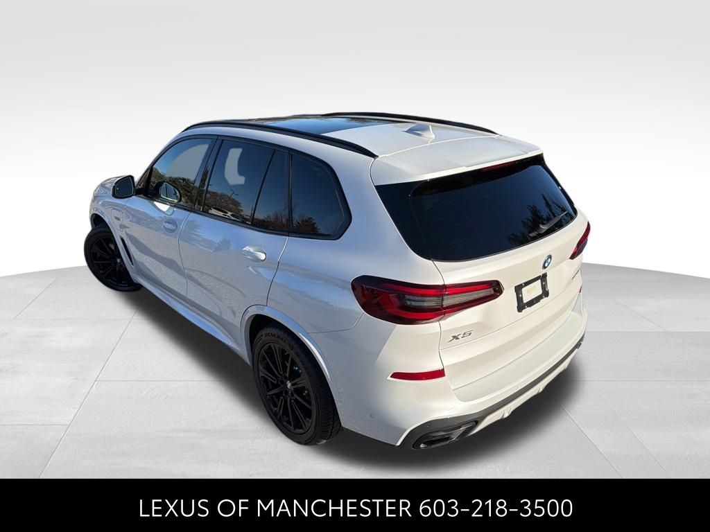2023 Bmw X5 xDrive45e photo 3