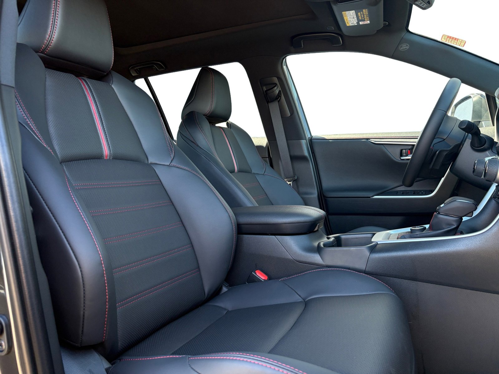 2025 Toyota RAV4 Prime XSE Premium photo 28