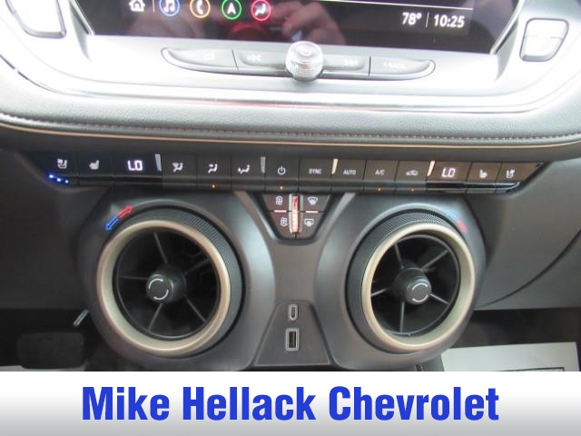 2023 Chevrolet Blazer Premier photo 30
