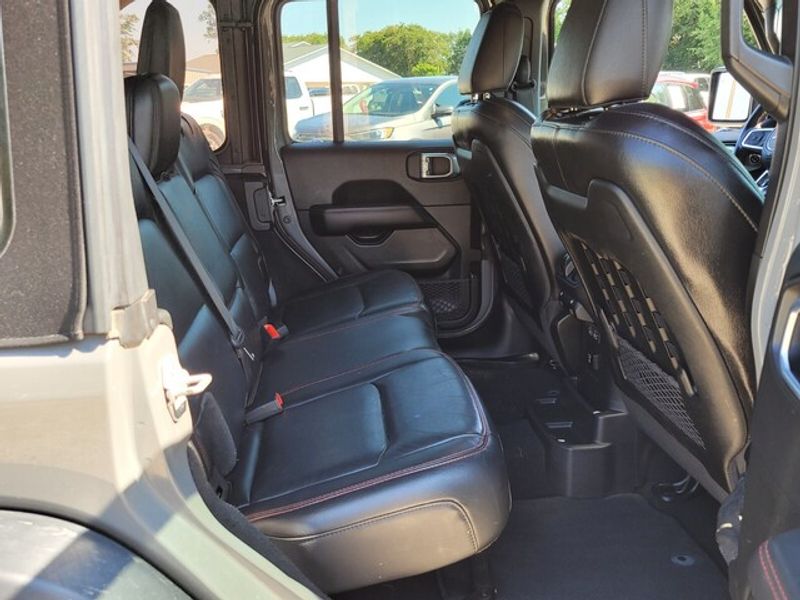 2021 Jeep Wrangler Unlimited Rubicon photo 12