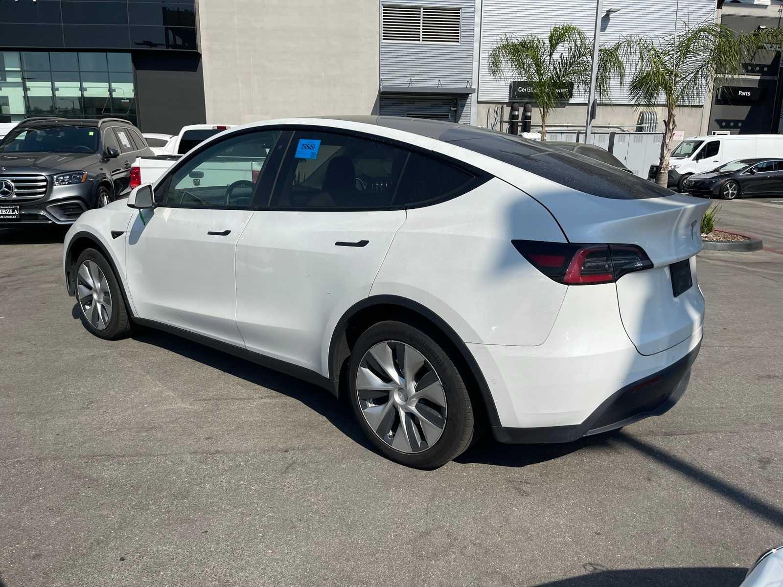 Used 2020 Tesla Model Y Long Range with VIN 5YJYGDEE5LF026724 for sale in Los Angeles, CA