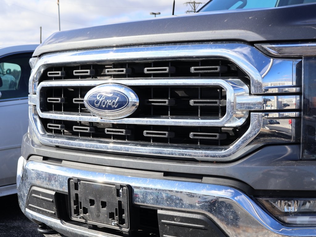 2022 Ford F-150 XLT photo 2