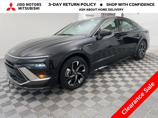 2025 Hyundai Sonata SEL's photo