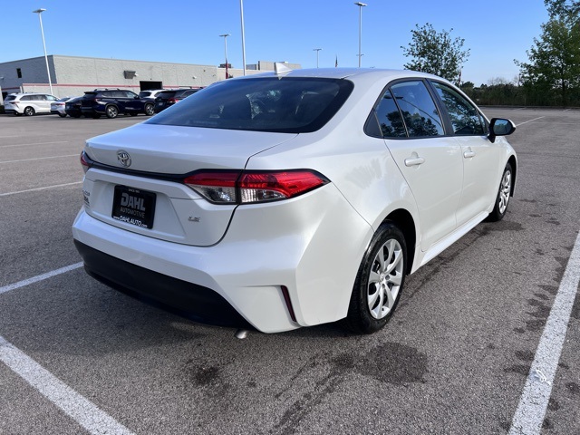 2024 Toyota Corolla LE photo 16