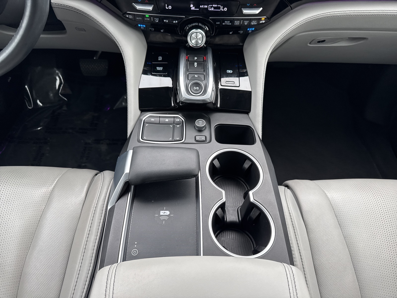 2023 Acura MDX Advance SH-AWD photo 22