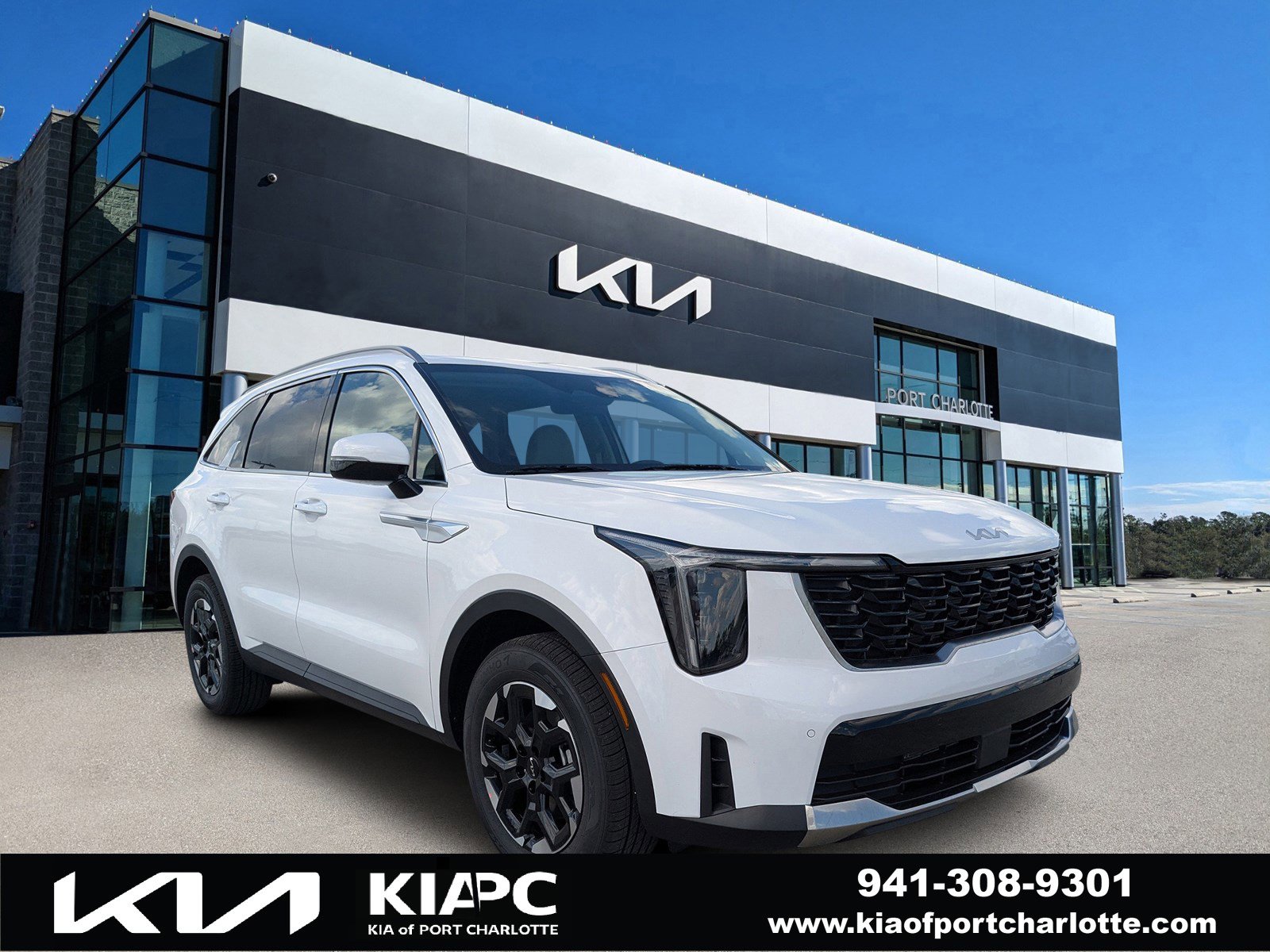 2026 Kia Sorento S's photo