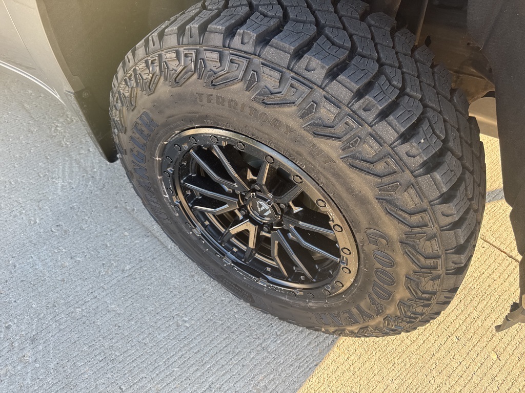 2020 Chevrolet Silverado 1500 RST photo 10