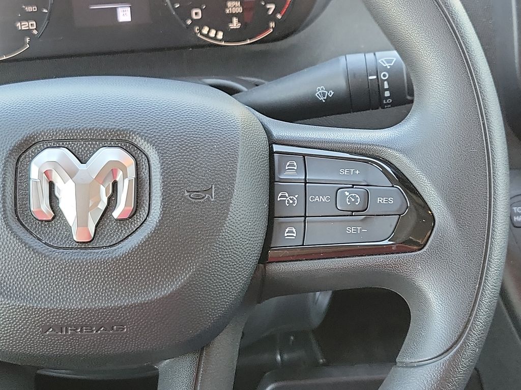 2024 Ram ProMaster 2500 photo 16