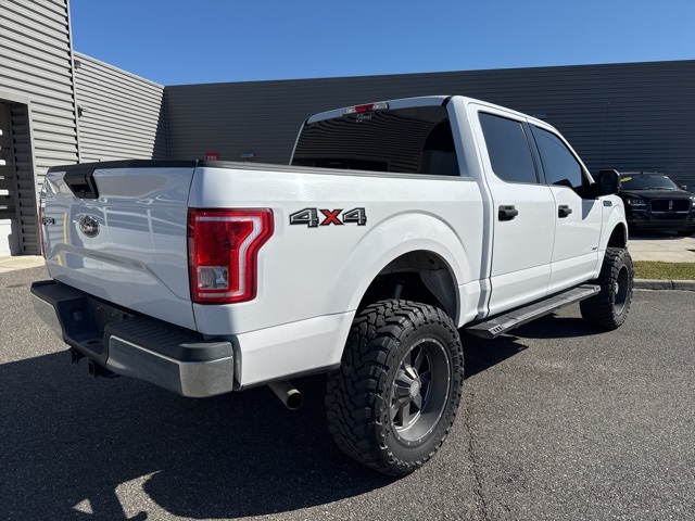 2016 Ford F-150 XLT photo 3