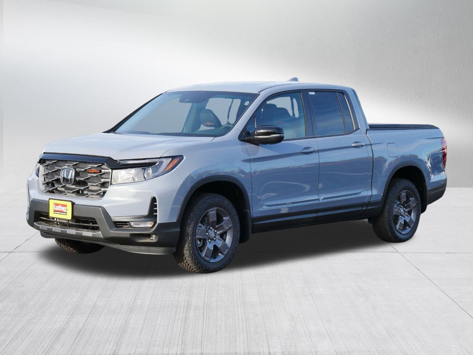2025 Honda Ridgeline TrailSport photo 3