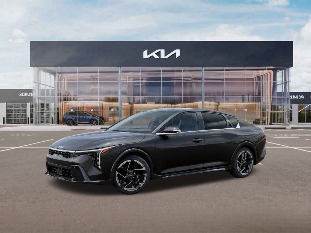 2025 Kia K4 GT-Line photo 3
