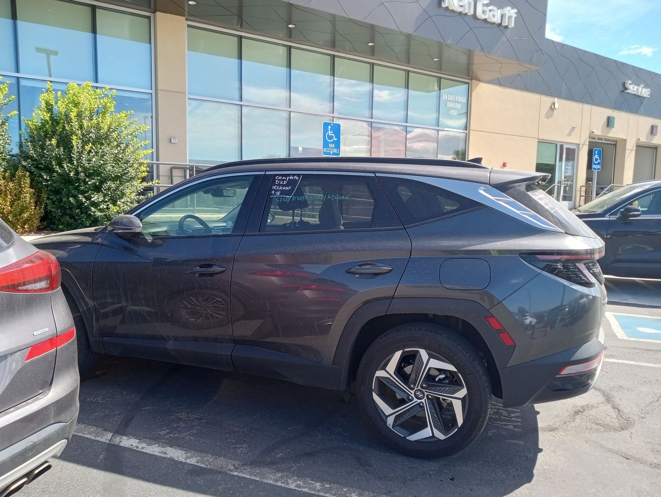 2024 Hyundai Tucson Limited photo 3
