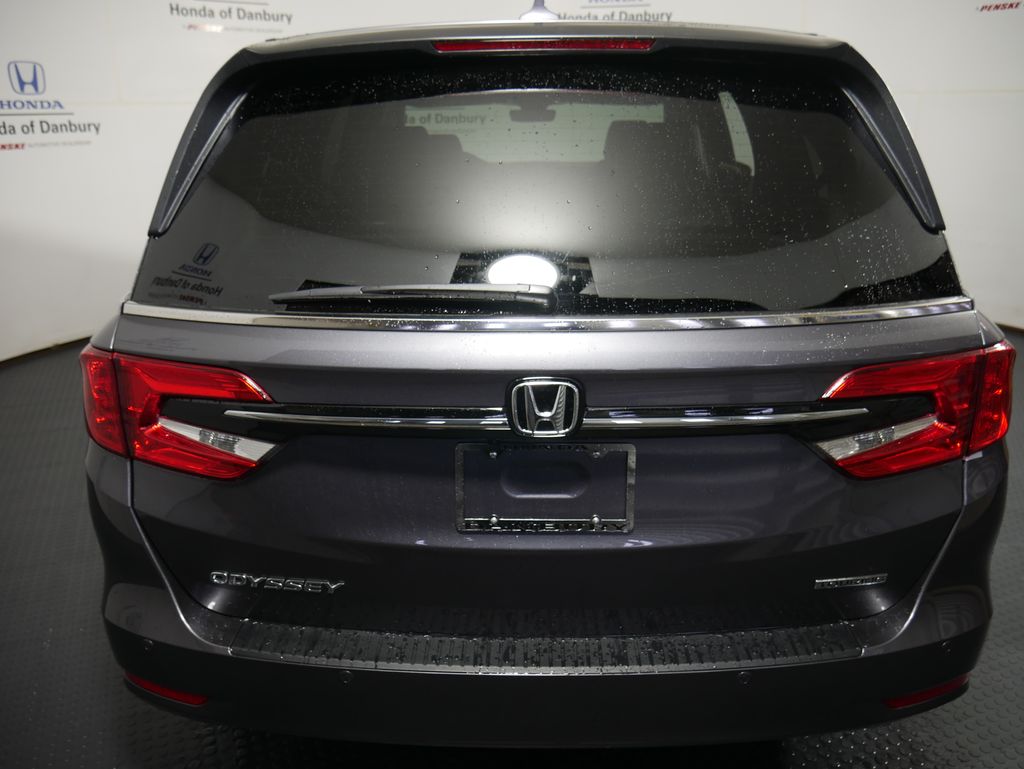 2026 Honda Odyssey Touring photo 6