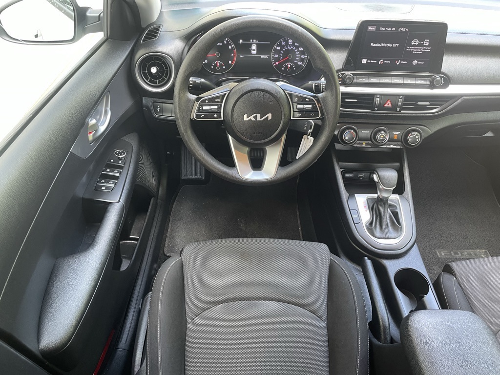 2022 Kia Forte LXS photo 7