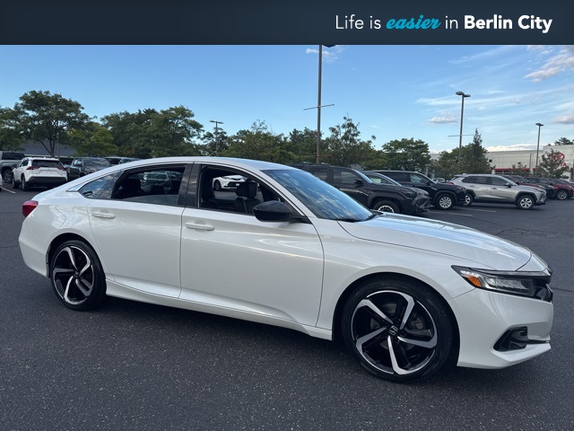 2022 Honda Accord Sport's photo