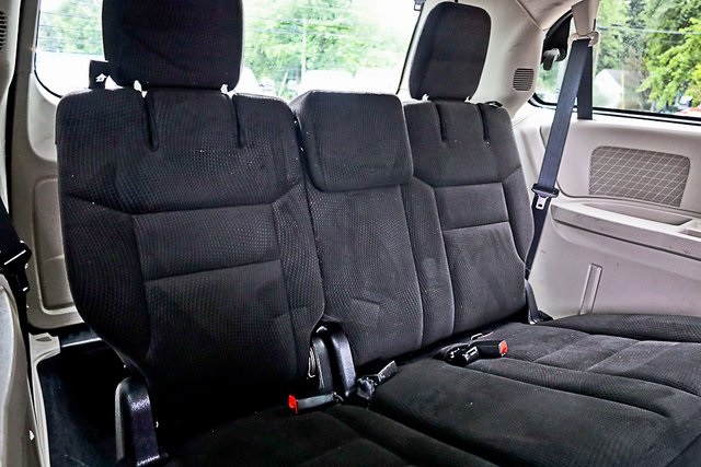 2016 Dodge Grand Caravan SE photo 22