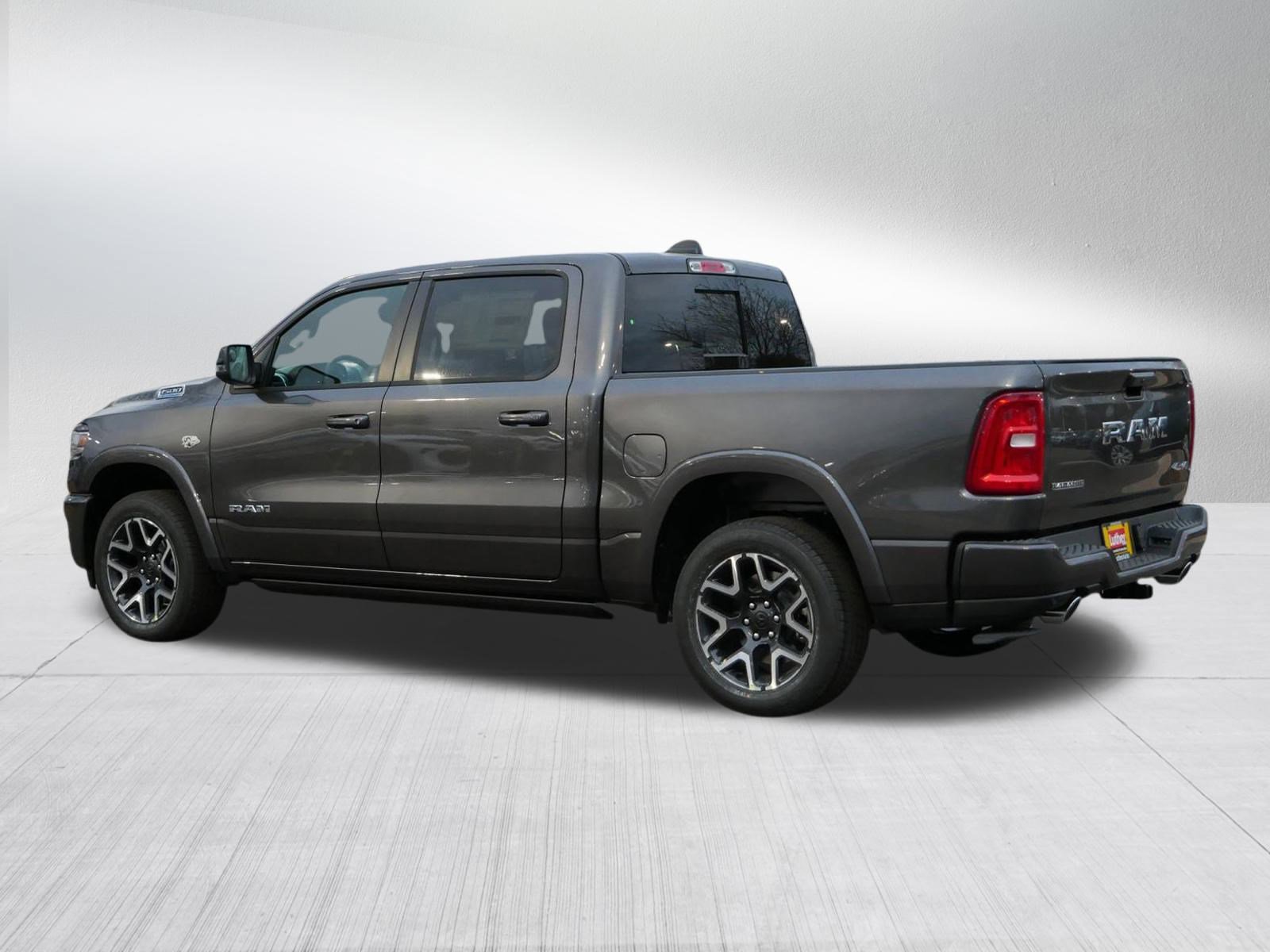 2026 Ram 1500 Laramie photo 3