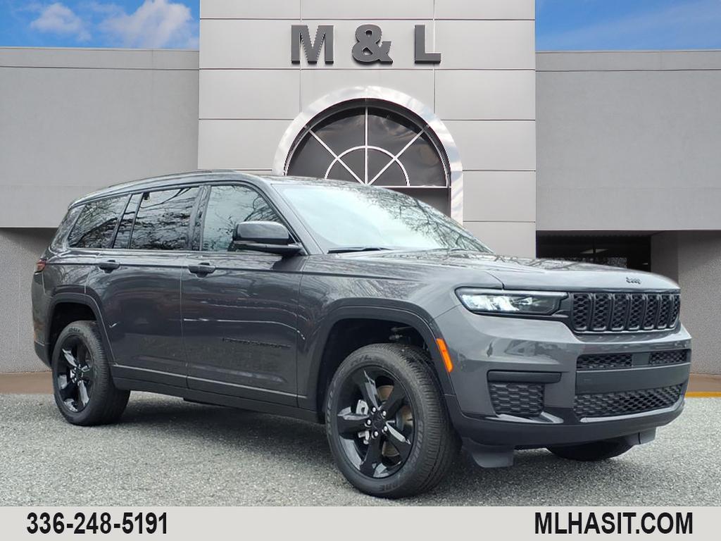 2025 Jeep Grand Cherokee L Altitude's photo